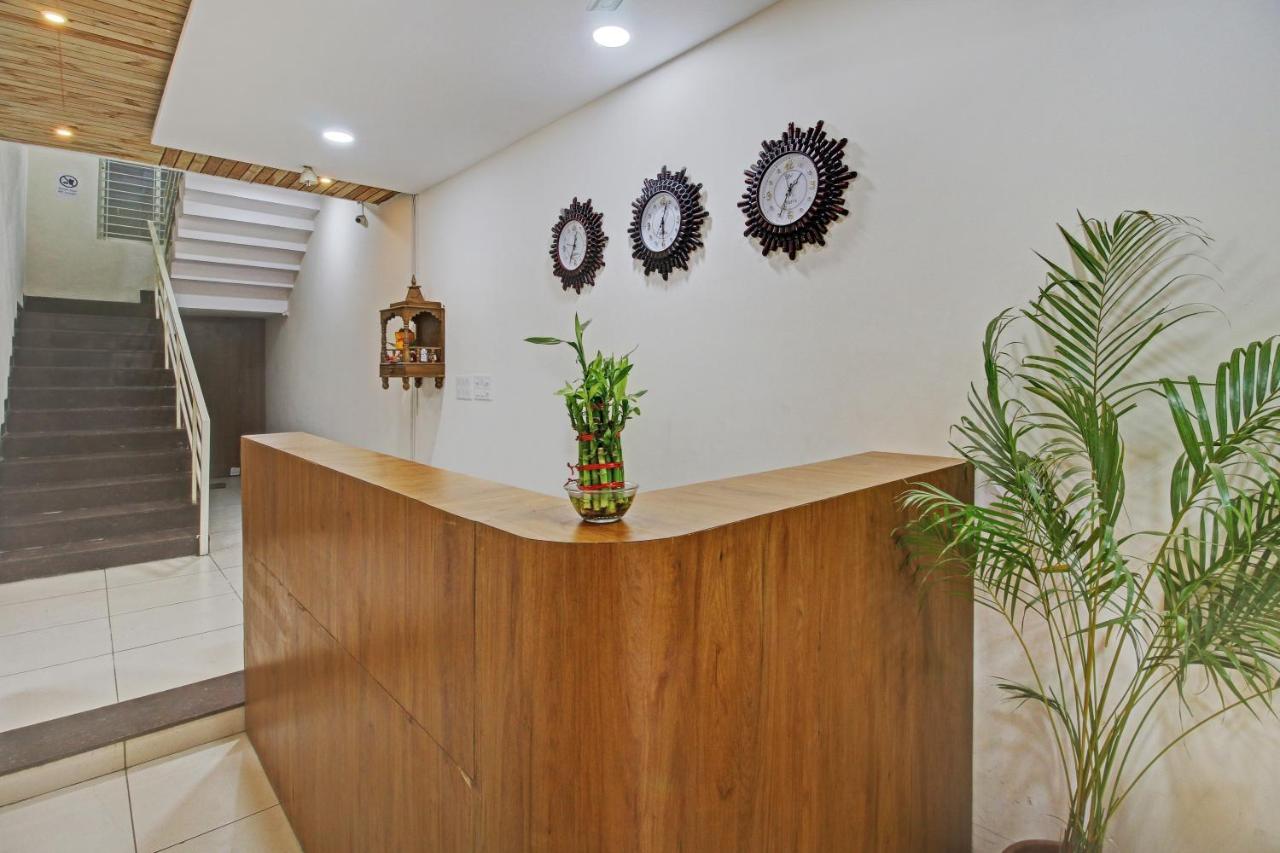 Treebo Krishna Regency Isbt Bus Stop 보팔 외부 사진